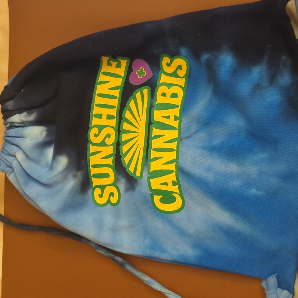 Sunshine Cannabis Drawstring Backpack